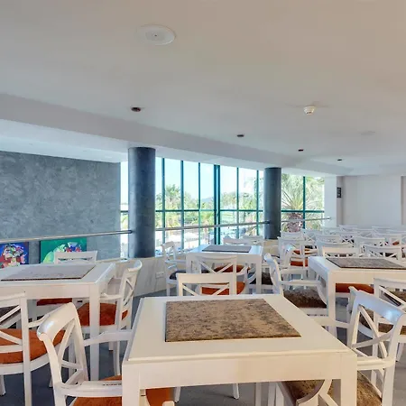 Occidental Ibiza Szálloda 4*