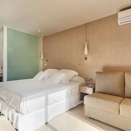 Hotel Occidental Ibiza 4*